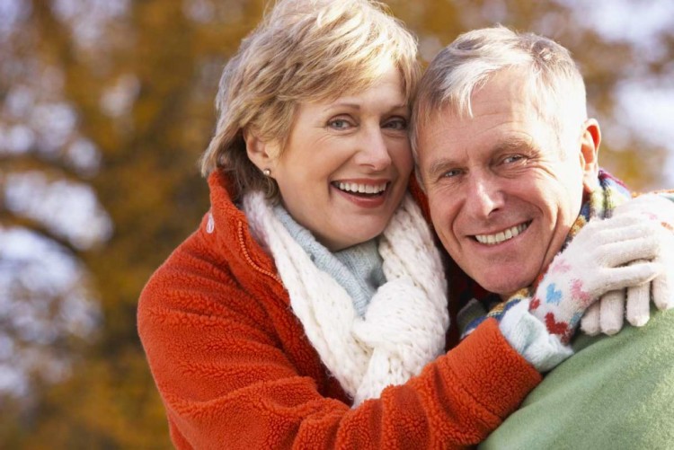 5 conseils pour les personnes âgées de plus de 70 ans qui veulent faire des rencontres en ligne